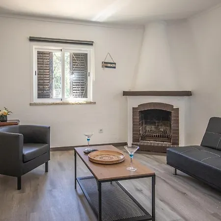 Pedro - Swimming Pool - By Bedzy アルブフェイラ