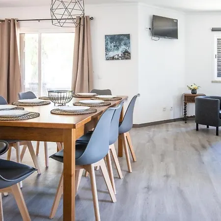 Pedro - Swimming Pool - By Bedzy *