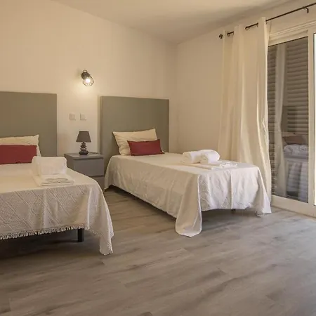 Pedro - Swimming Pool - By Bedzy