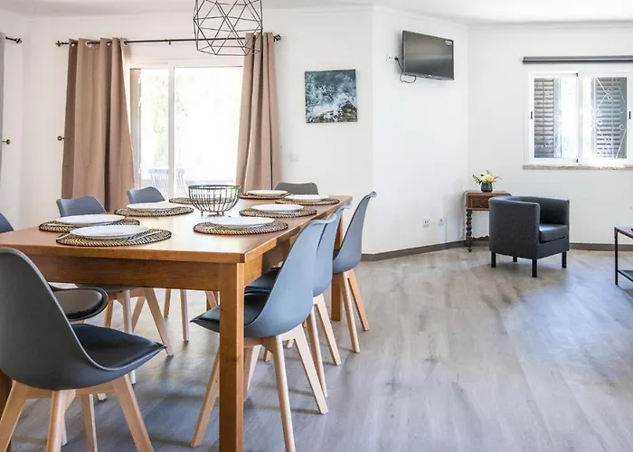 Pedro - Swimming Pool - By Bedzy *