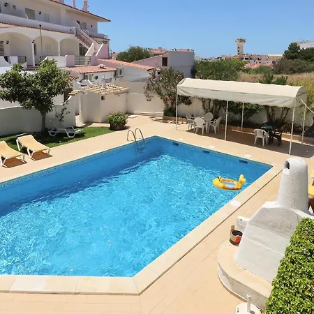 Pedro - Swimming Pool - By Bedzy Villa